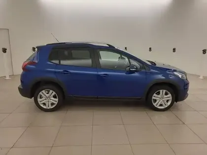 Photo 32 Peugeot 2008  BlueHDi 100ch S&S BVM5