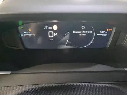 Photo 9 Peugeot 2008  Hybrid 145 e-DCS6