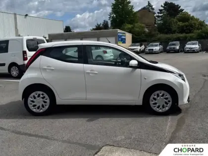 Photo 35 Toyota Aygo  1.0 VVT-i