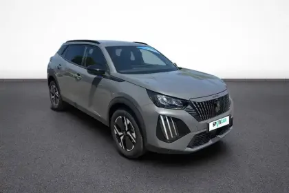 Photo 7 Peugeot 2008  Hybrid 145 e-DCS6