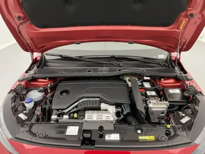 Photo 23 Peugeot 208  Hybrid 110 e-DCS6