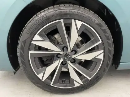 Photo 46 Peugeot 308  SW BlueHDi 130ch S&S EAT8