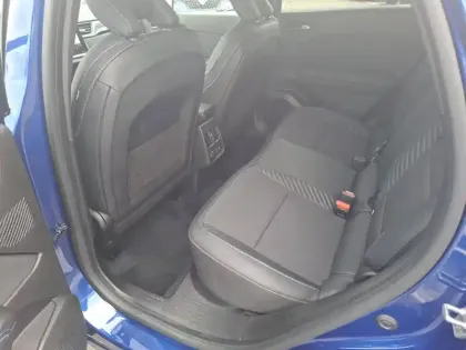 Photo 14 Renault Captur  E-Tech full hybrid 145 ch