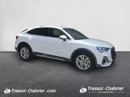 Photo 28 Audi Q3  Sportback 35 TFSI 150 ch S tronic 7 S line