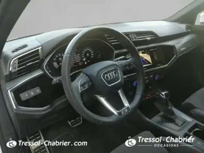 Photo 11 Audi Q3  Sportback 35 TFSI 150 ch S tronic 7 S line