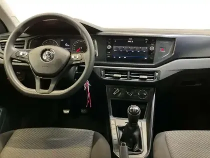 Photo 7 Volkswagen Polo 1.0 80 S&S BVM5 Edition