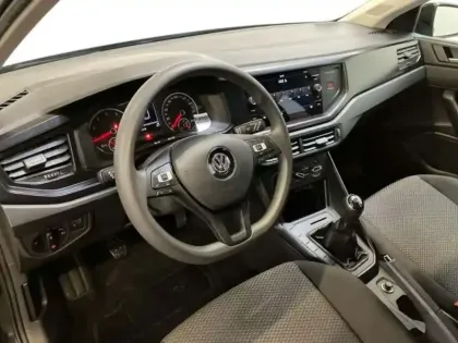 Photo 8 Volkswagen Polo 1.0 80 S&S BVM5 Edition