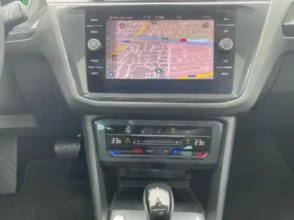 Photo 9 Volkswagen Tiguan 2.0 TDI 150ch DSG7 MATCH