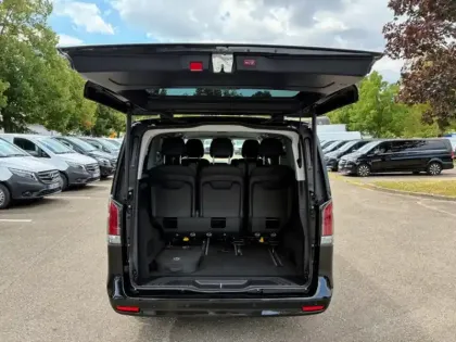 Photo 25 Mercedes Classe V 300 Long 204ch 7 places 90KWH