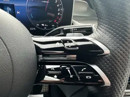 Photo 15 Mercedes GLC  300 e  Hybrid EQ 4MATIC AM