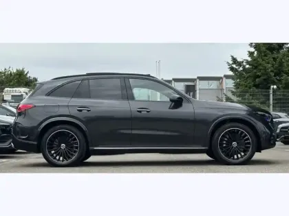 Photo 5 Mercedes GLC  300 e  Hybrid EQ 4MATIC AM