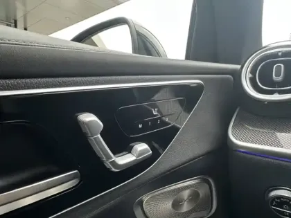 Photo 10 Mercedes GLC  300 e  Hybrid EQ 4MATIC AM