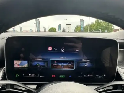 Photo 17 Mercedes GLC  300 e  Hybrid EQ 4MATIC AM