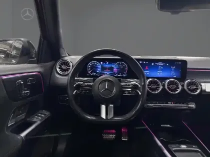 Photo 30 Mercedes GLB 200 d AMG Line