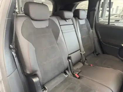 Photo 12 Mercedes GLB 200 d AMG Line