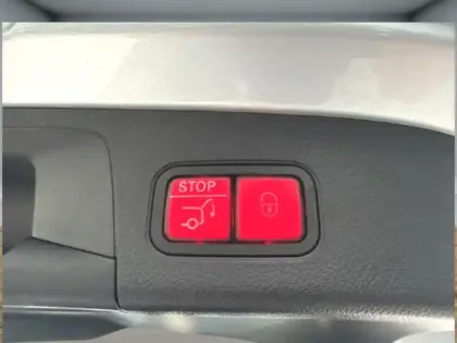Photo 11 Mercedes GLA 250 e Hybrid EQ Progressive Li