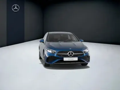Photo 11 Mercedes Classe A 200 d AMG Line