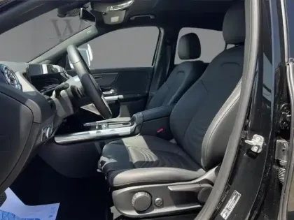 Photo 17 Mercedes GLA 250 e Hybrid EQ Progressive Li