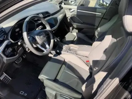 Photo 10 Audi Q3 35 TFSI 1.5 150  S line S-tron
