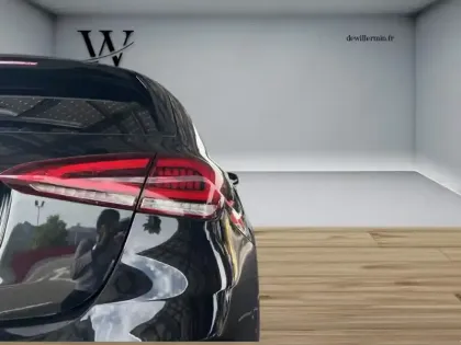 Photo 12 Mercedes Classe A 200 d AMG Line