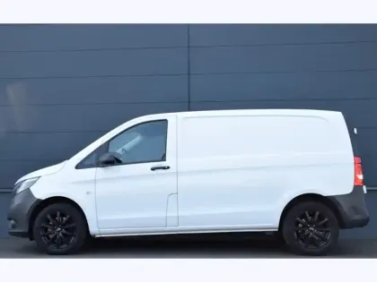 Photo 18 Mercedes Vito 114 CDI 4x4 Fourgon Compact