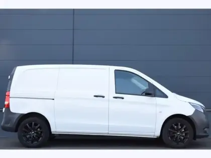 Photo 15 Mercedes Vito 114 CDI 4x4 Fourgon Compact