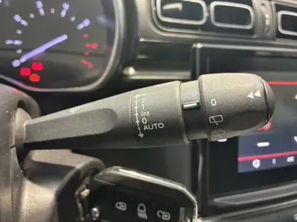 Photo 15 Citroën C3 PureTech 82ch Shine S&S E6.d-TEMP