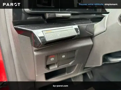Photo 57 Renault Austral E-Tech hybrid 200 Techno