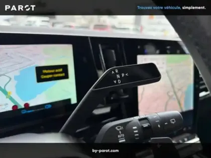 Photo 37 Renault Austral E-Tech hybrid 200 Techno