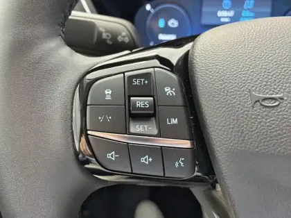 Photo 16 Ford Kuga 2.5 Duratec 180ch Hybrid FlexiFuel Titanium Business Powershift