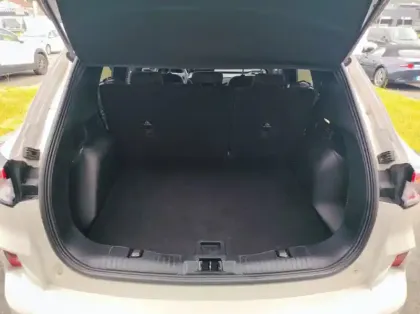 Photo 10 Ford Kuga 2.5 Duratec 190ch FHEV E85 ST-Line BVA