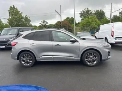 Photo 25 Ford Kuga 2.5 Duratec 190ch FHEV E85 ST-Line X BVA