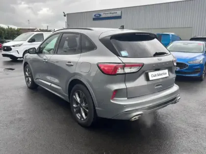 Photo 12 Ford Kuga 2.5 Duratec 190ch FHEV E85 ST-Line X BVA