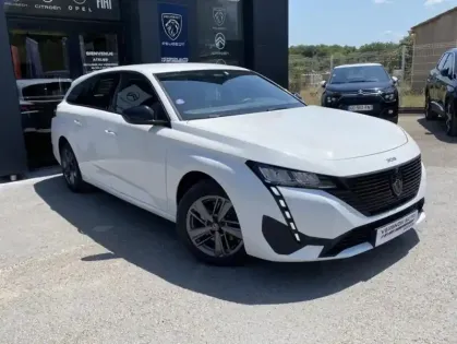 Photo 19 Peugeot 308 III PureTech 130 S&S ACTIVE PACK