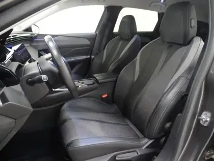 Photo 6 Peugeot 308  SW 1.2 PureTech 130ch S&S Allure Pack