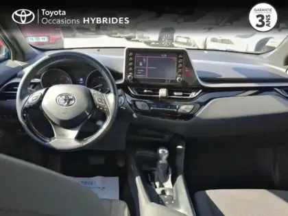 Photo 7 Toyota C-HR  1.8 Hybride 122ch Dynamic E-CVT