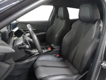 Photo 9 Peugeot 2008  1.2 PureTech 130ch S&S GT EAT8