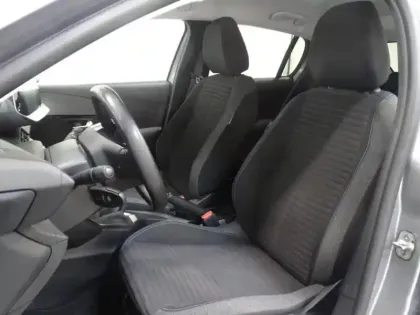 Photo 10 Peugeot 208  1.2 PureTech 100ch S&S Style