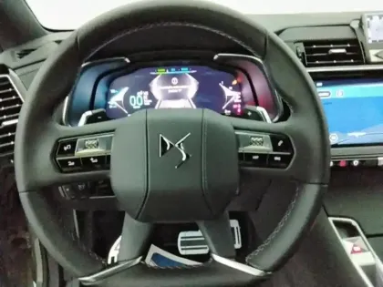 Photo 9 DS DS 7  1.6 Plug-in Hybrid 4x4 360ch Performance