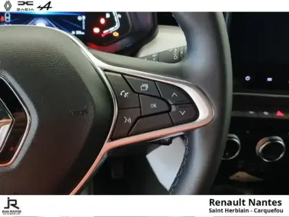 Photo 28 Renault Clio  1.6 E-Tech hybride 145ch Techno
