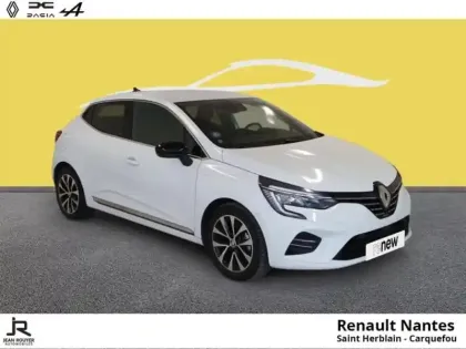 Photo 17 Renault Clio  1.6 E-Tech hybride 145ch Techno