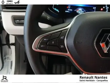 Photo 27 Renault Clio  1.6 E-Tech hybride 145ch Techno