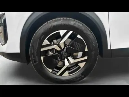Photo 9 Peugeot 2008  1.2 Hybrid 136ch GT e-DCS6