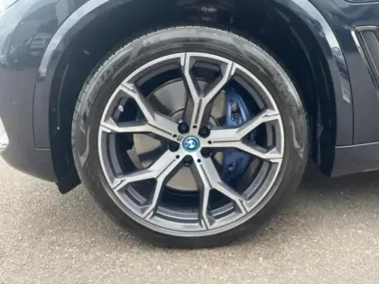 Photo 9 BMW X5  xDrive45e 394ch M Sport 17cv