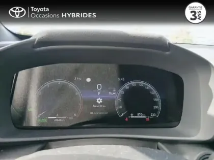 Photo 13 Toyota C-HR  2.0 Hybride 200ch Design MY25