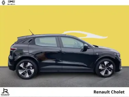 Photo 12 Renault Megane  E-Tech Electric EV40 130ch Equilibre standard charge