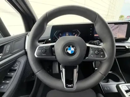 Photo 7 BMW Serie 2 Série 2 ActiveTourer 220i 170ch M Sport DKG7