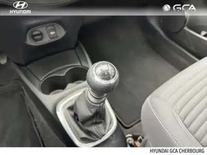 Photo 8 Toyota Yaris  110 VVT-i Ultimate 5p
