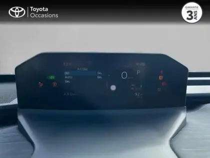Photo 11 Toyota C-HR + 224ch 77kWh Design Grande Autonomie