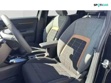 Photo 10 Citroën C3 Aircross  1.2 Hybride 145ch PLUS e-DCS6